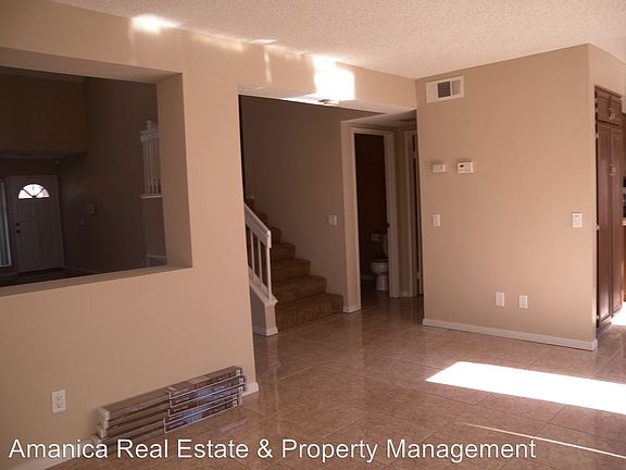 5th image of 23881 Lone Pine Dr