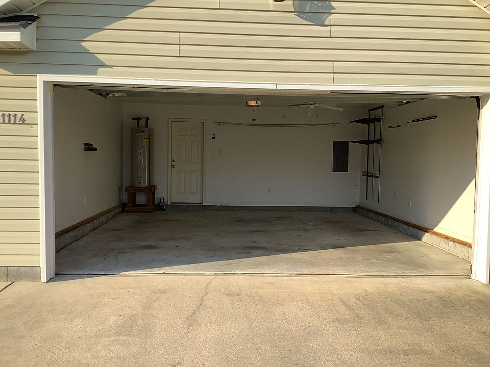 1st image of 1114 Wyngate Dr #1114
