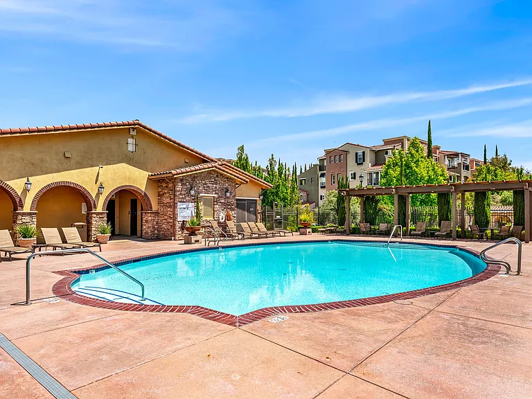 4697 Rimini Ct — Photo 40