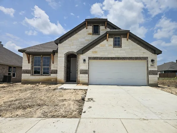 3007 Leopard Ln, Ennis, TX 75119