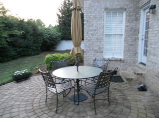 105 Checkerberry Ln, Greensboro, NC 27455