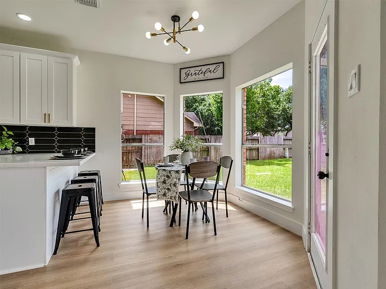 246 Cedar Elm Ln — Photo 20