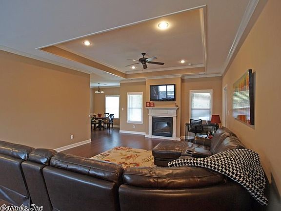 2nd image of 1605 Katrina Dr