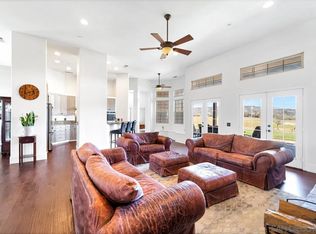 1005 Elm St, Ramona, CA 92065