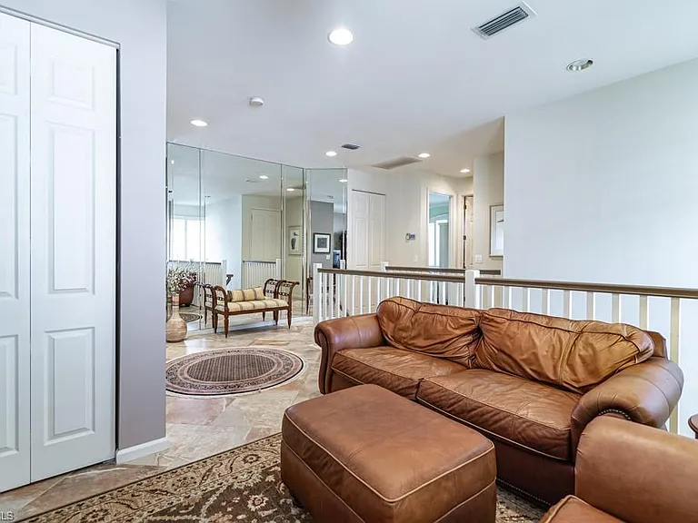 8460 Abbington Cir #1821 — Photo 10