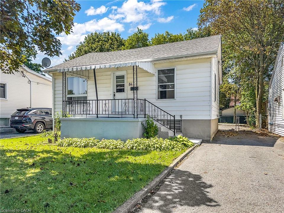 1st image of 84 Carleton St