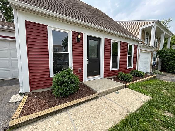 2nd image of 29W424 Hawthorne Ln