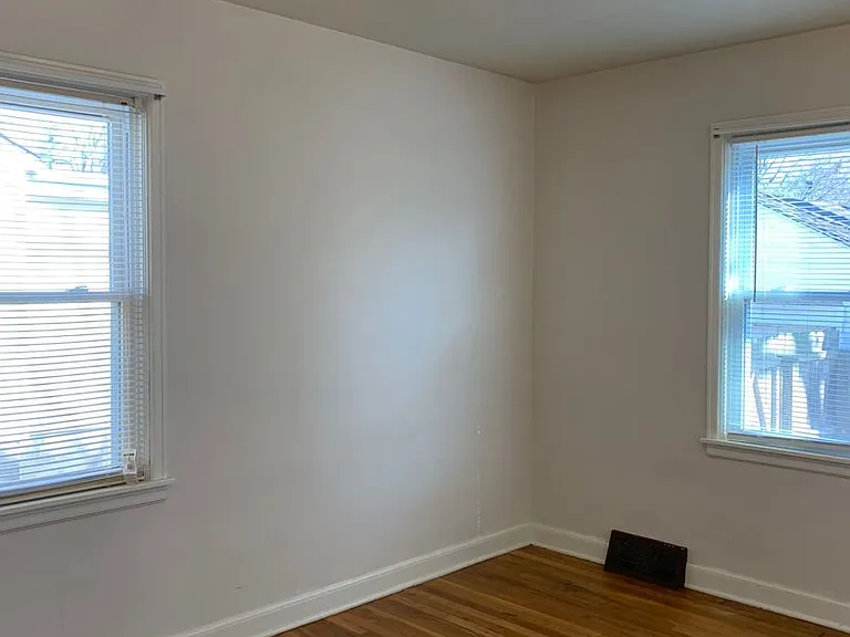 804 S Urbana Ave — Photo 9