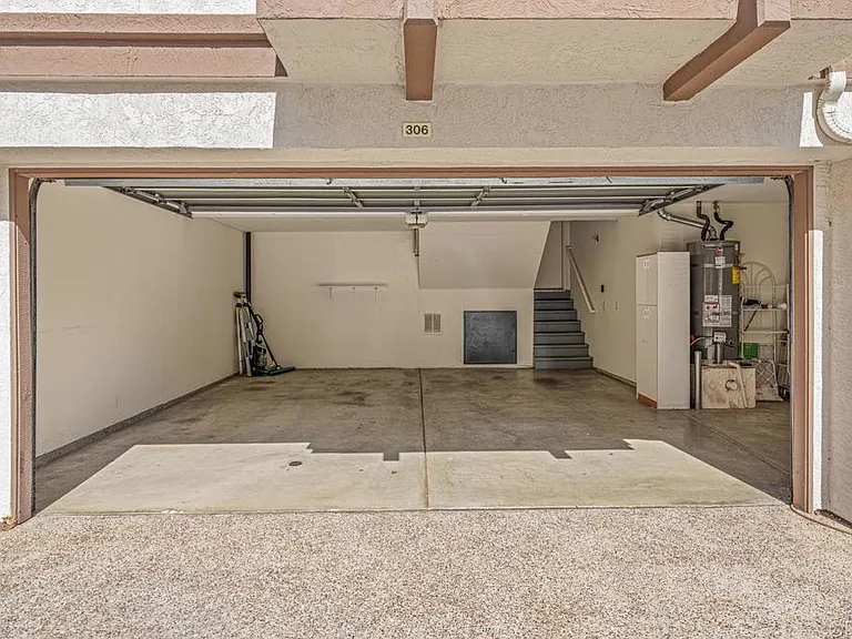 10340 Wateridge Cir #306 — Photo 29