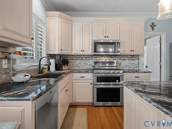 5th image of 6009 Chestnut Hill Dr