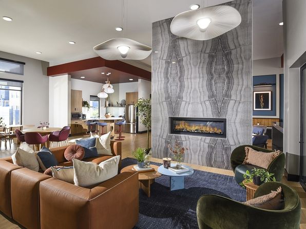 6856 W Maryland Ave #14-201