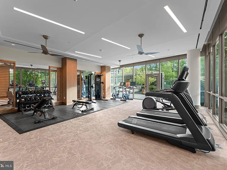 7887 Jones Branch Dr #1503 — Photo 34