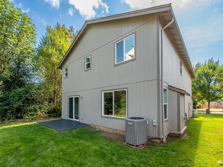 5033 104th Pl NE — Photo 4