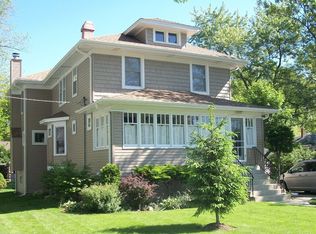 216 E Hickory St, Lombard, IL