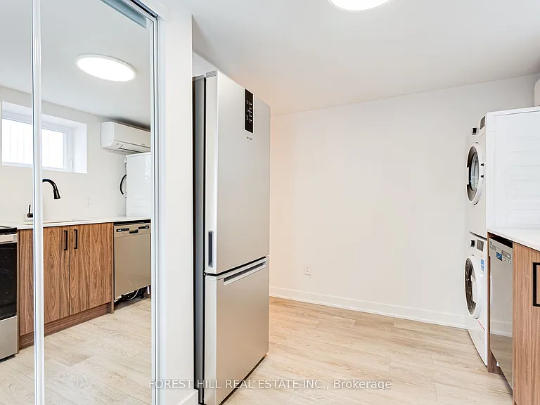 50 William Cragg Dr #C — Photo 2