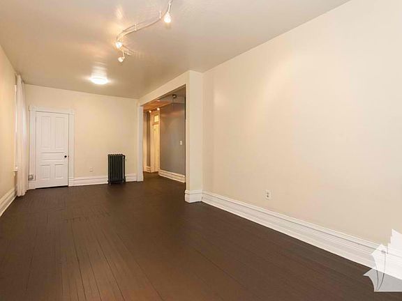 2nd image of 1828 N Whipple St #2A