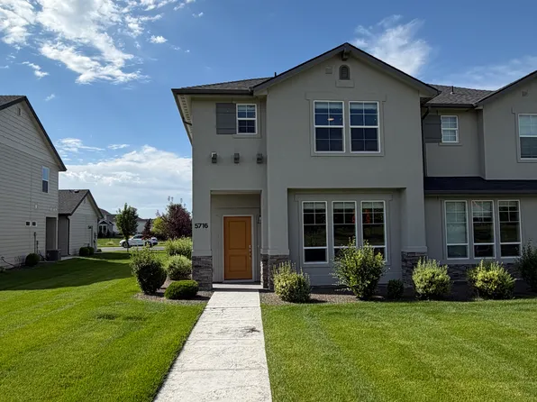 5716 W Stadium Ln, Eagle, ID 83616