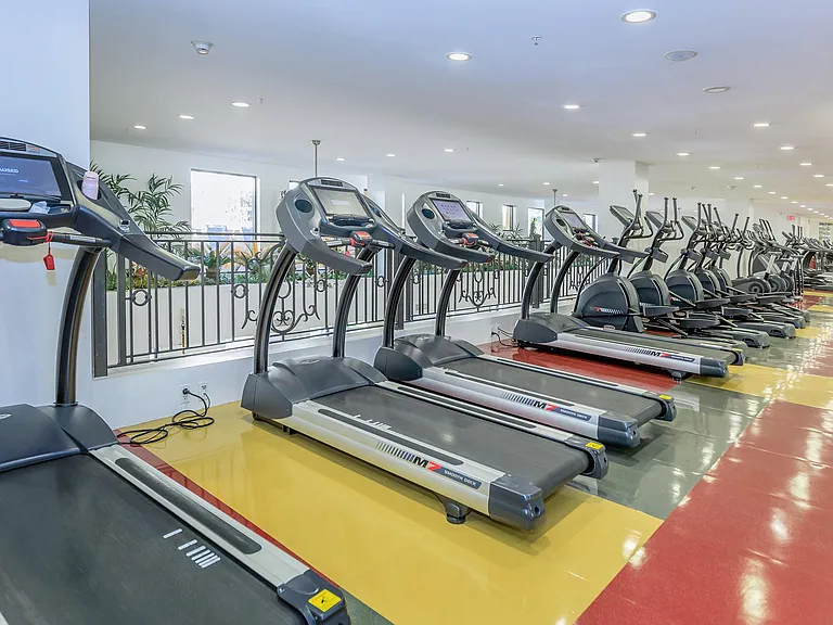 The Residences at Lorenzo — Photo 9