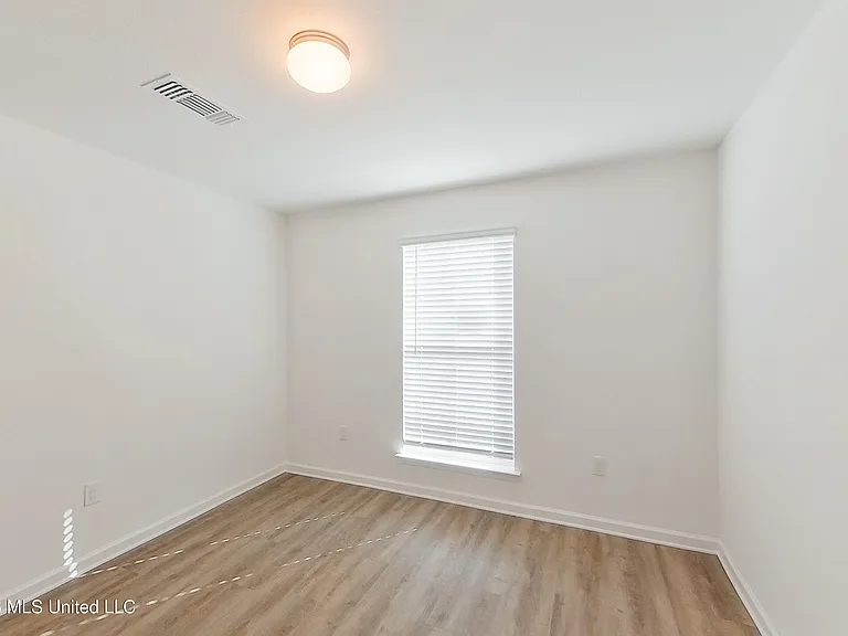 11405 Camden Court Cir — Photo 6