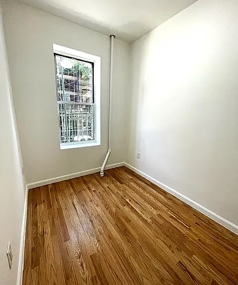 172 Spring St #2 — Photo 5