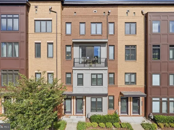 23554 Neersville Corner Ter, Ashburn, VA 20148
