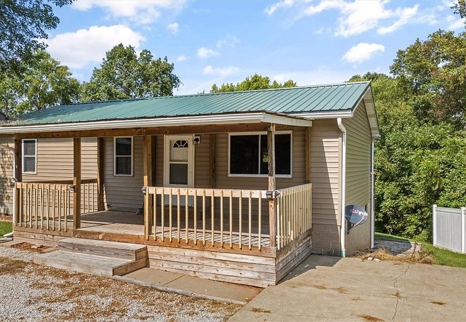 1827 Barth Rd, Belpre, OH 45714 Zillow