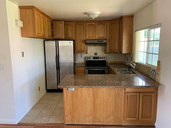 4th image of 10966 Westonhill Dr