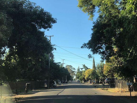 4th image of 344 S Adelbert Ave