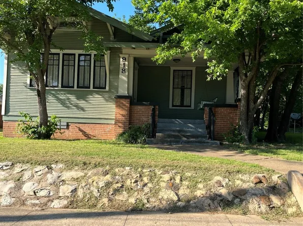 918 W Cedar St, Durant, OK 74701