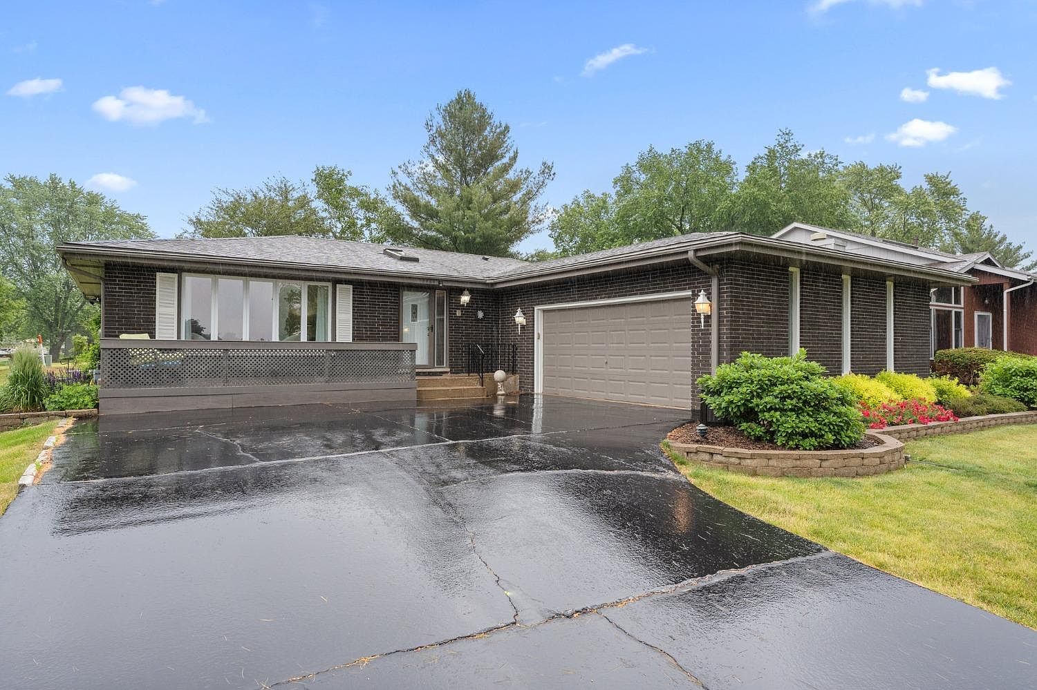 2464 E Lakeshore Dr, Crown Pt, IN 46307 Zillow