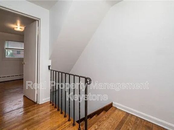 4th image of 307 Greenlee Rd