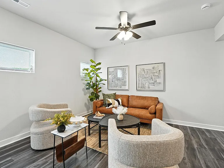 Barry West Townhomes — Photo 44