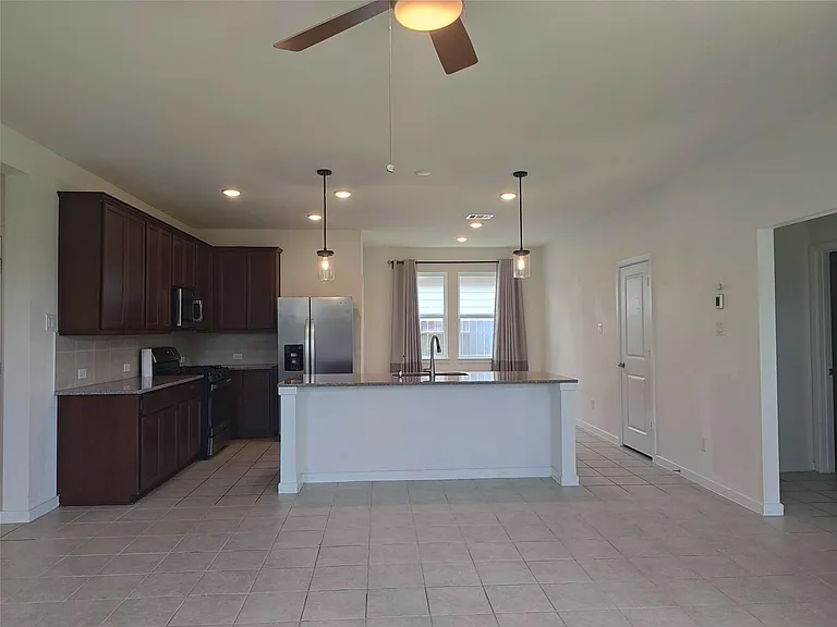 7802 Winter Hawk Cir — Photo 13