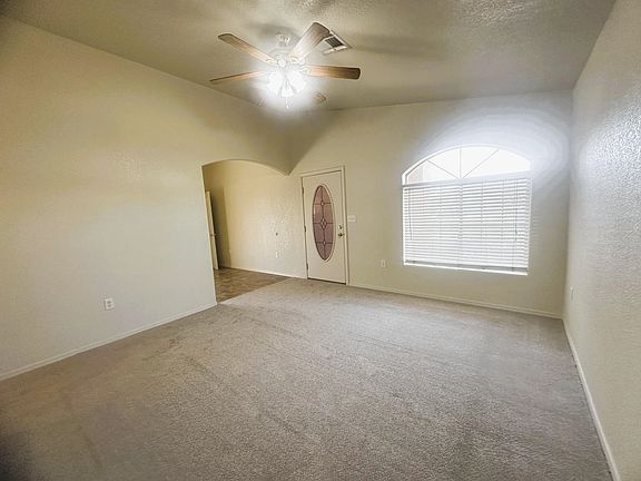 4th image of 9613 E 38th Pl