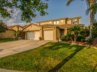 7025 Garden Rose St, Fontana, CA 92336