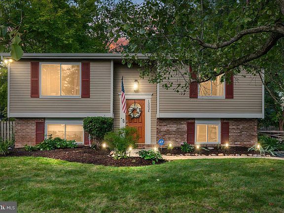 2nd image of 13024 Farthingale Dr