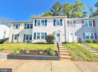 9518 Mooregate Ct, Lorton, VA 22079