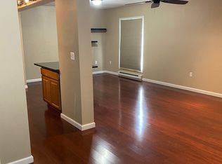 15 Stout Ct APT D, Poughkeepsie, NY 12601