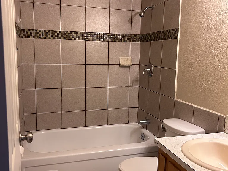 1845 Jackson St SE — Photo 7
