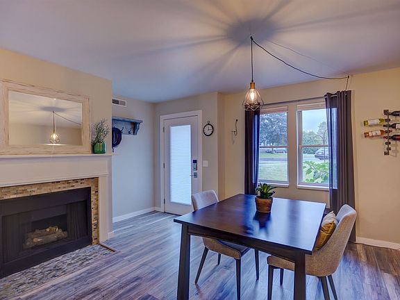 5th image of 181 E Railroad St #105