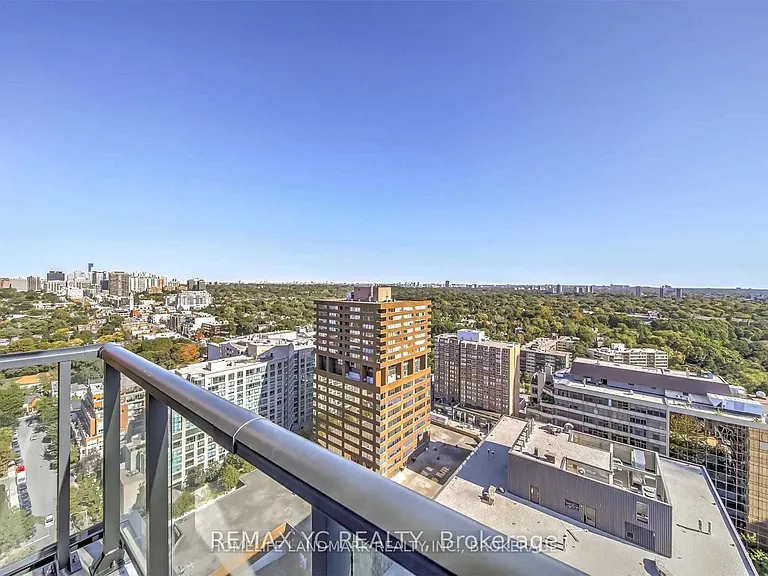 32 Davenport Rd #2306 — Photo 15