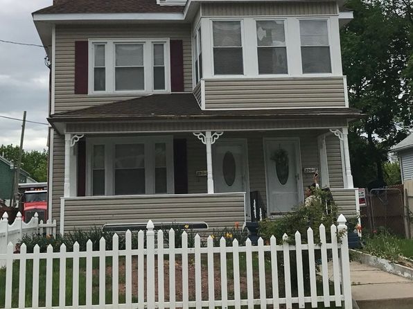 275-277 Holcomb St #2
