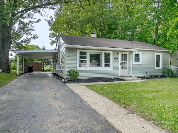 2902 Nellbert St, Kalamazoo, MI 49001