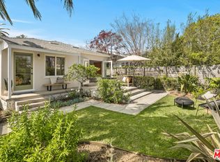 2477 Walnut Ave, Venice, CA 90291