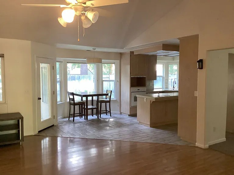 2606 Guynn Ave — Photo 2