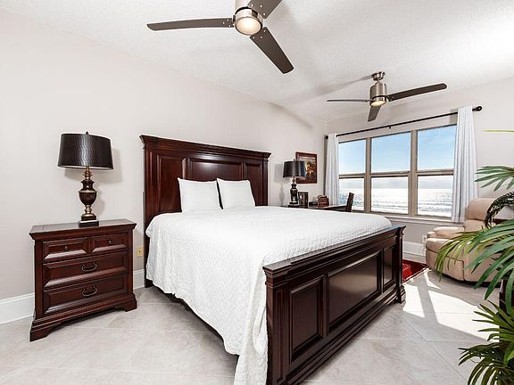 2nd image of 780 Sundial Ct
