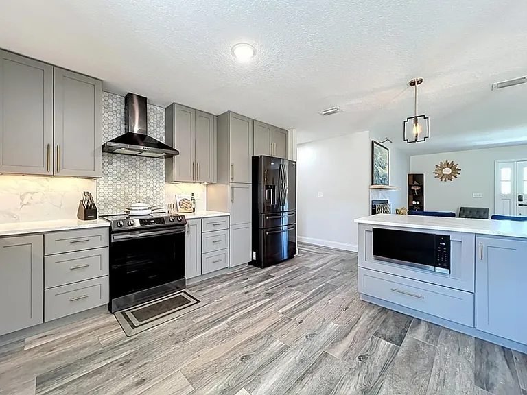 4400 Thermal Ln — Photo 12