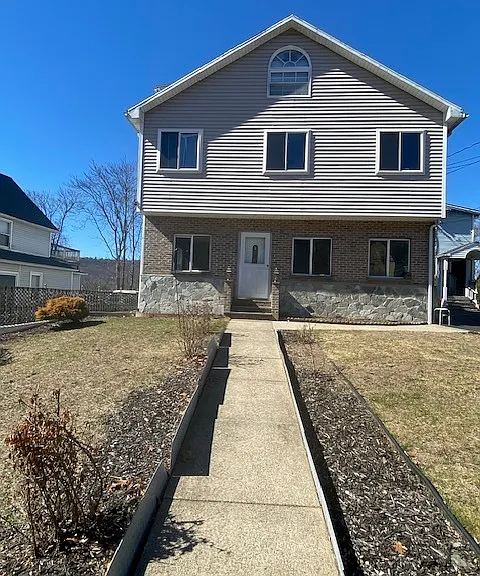 42-44 High St — Photo 1