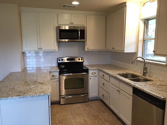 4th image of 3112 Natalie Dr