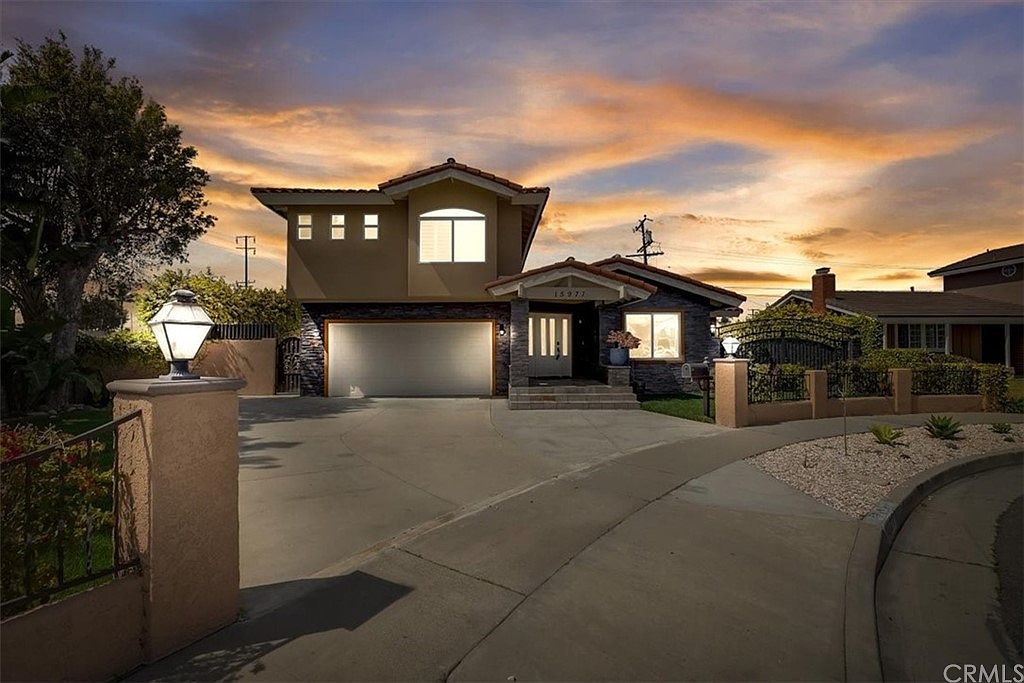 15971 Wicklow Ln, Huntington Beach, CA 92647 Zillow